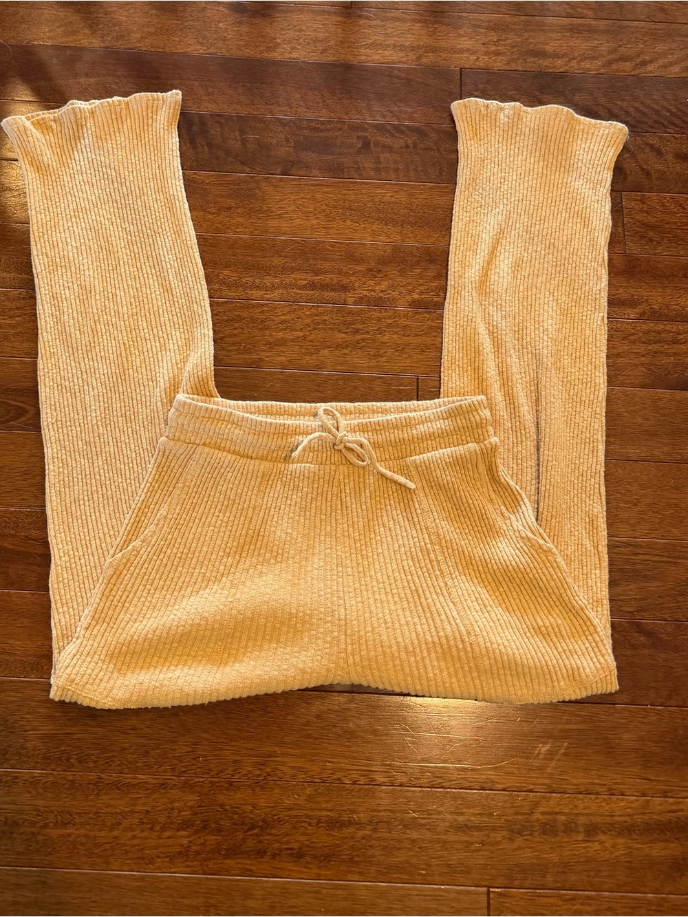 Billabong Ribbed Pull-On Lounge/Beach Pants in Mustard Yellow